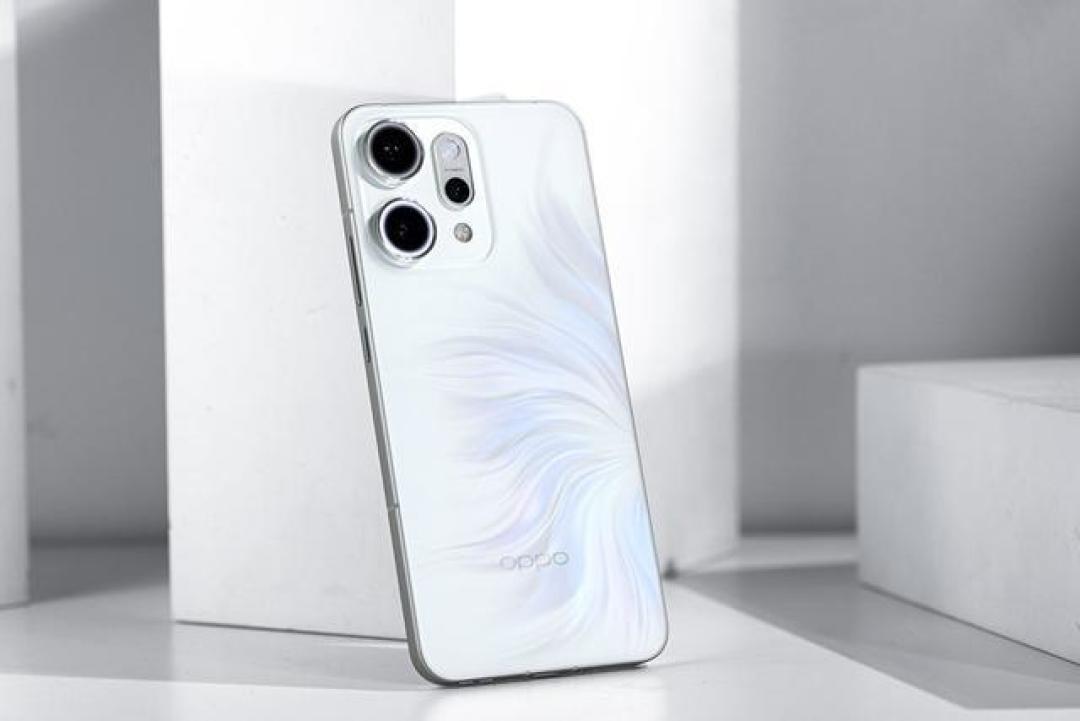 OPPO Reno14 Pro双杀影像与美学：85mm长焦实况创作+幻彩人鱼姬设计重塑移动摄影体验