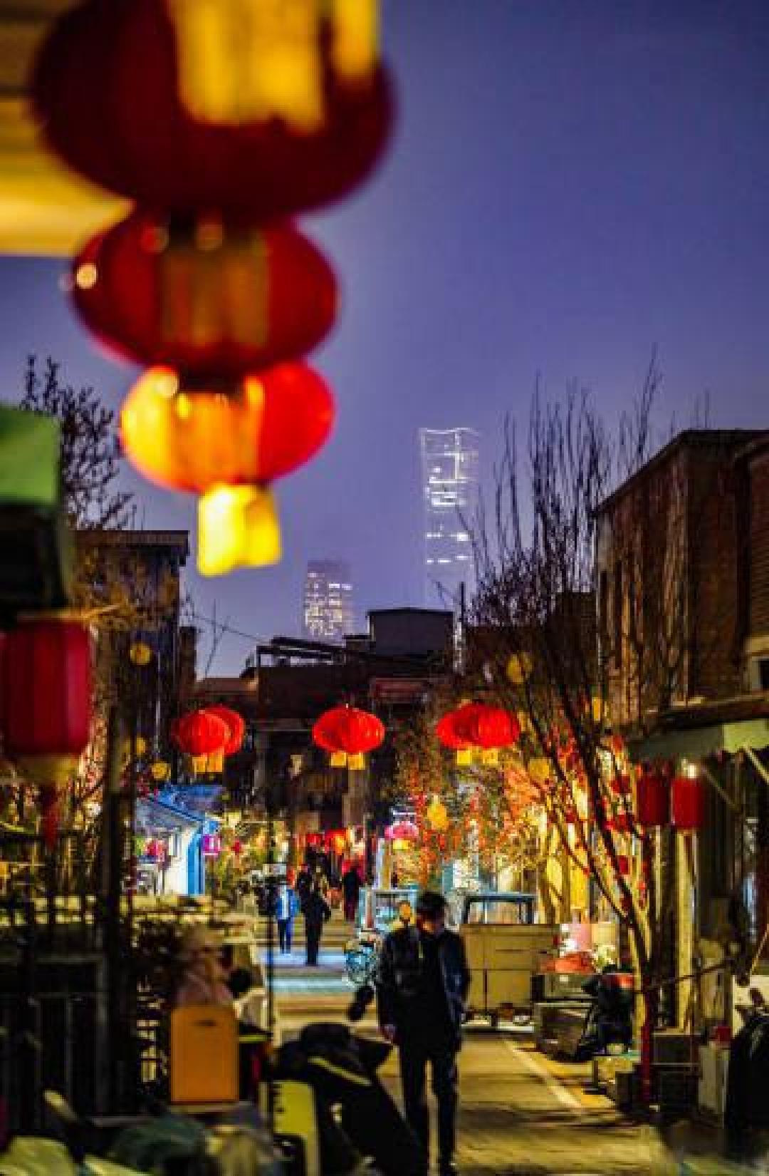 胡同烟火与冷萃咖啡：解码刻板印象外的京城本味