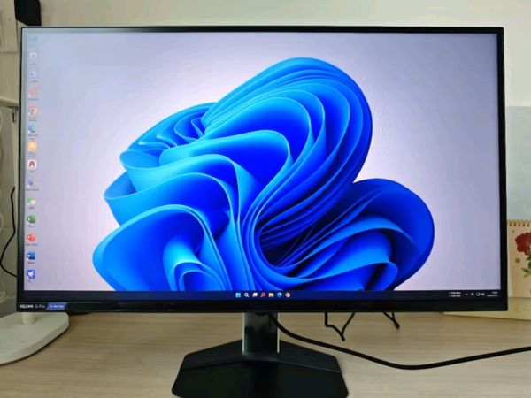 REDMI显示器功能特色鲜明