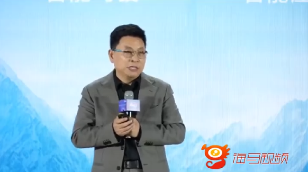 余承东：我先把牛吹到这里 大家继续看