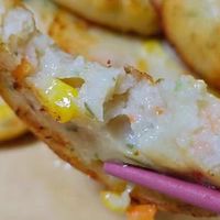 虾饼：传统小吃的历史与现代创新