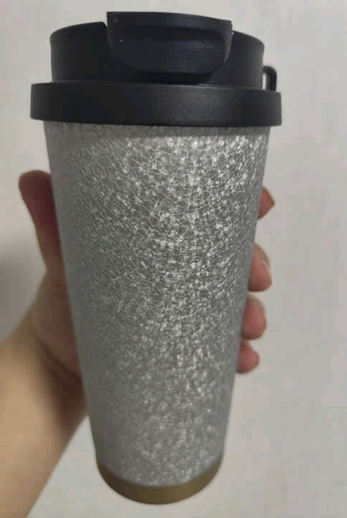 八千行保温杯