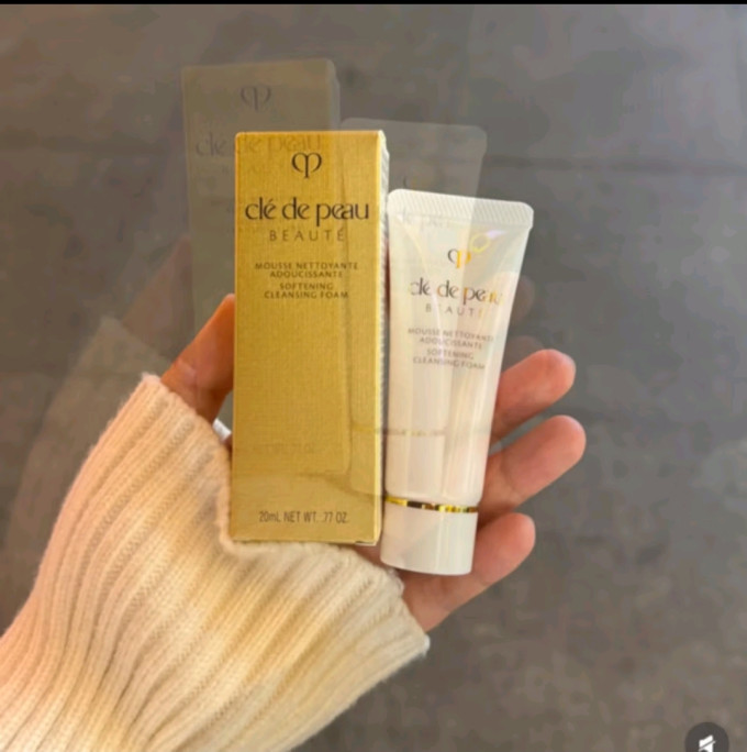 肌肤之钥洁面产品