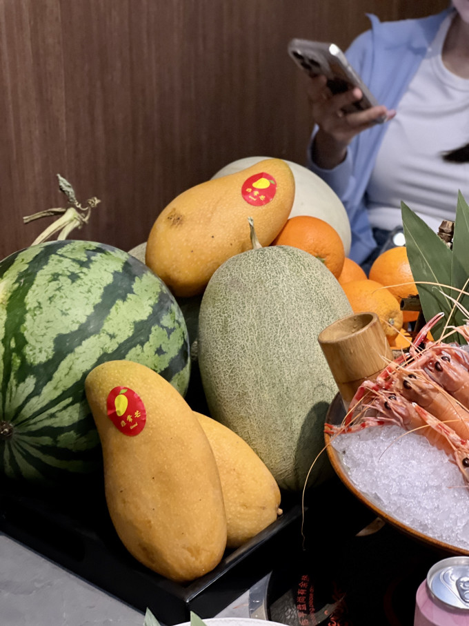 哆鲜生聚会餐饮