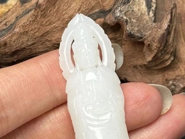 拍卖场上的“古物神话”：这些古玩拍出千万天价！
