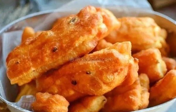 面粉可别只会包饺子了！这样做好吃10倍，零失败个个酥脆蓬松