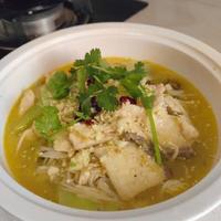 三伏天酸汤面鱼：河南人的消暑密码，酸辣滑溜直击灵魂