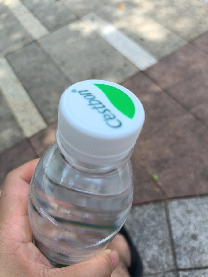 怡宝饮用水