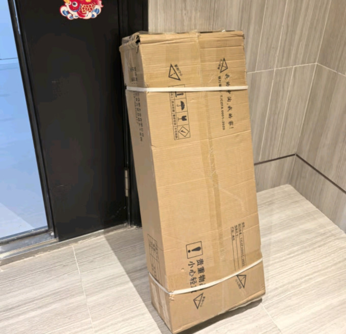 立太鞋柜