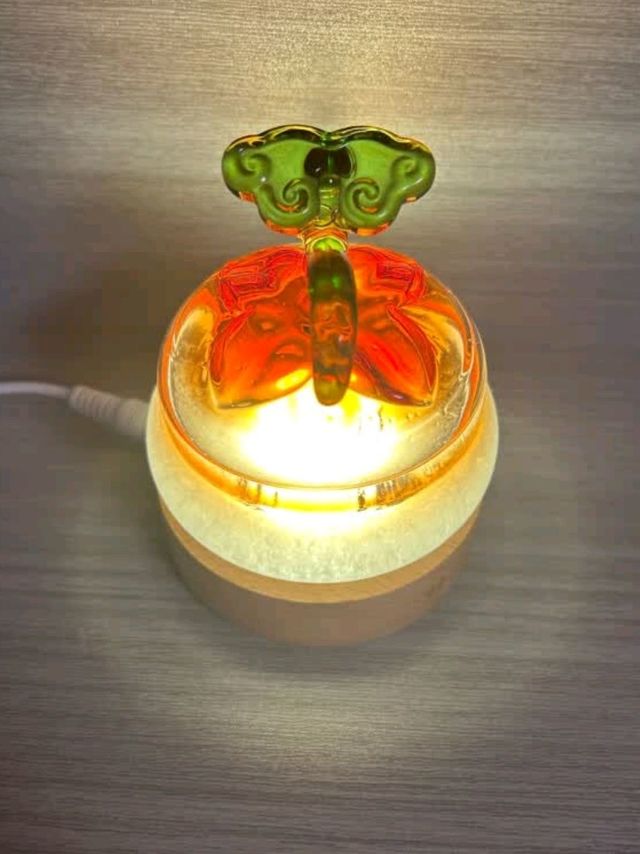 送女友这个国家图书馆的柿柿如意天气瓶，甜蜜又特别！