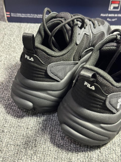FILA Mars 2黑武士出鞘！