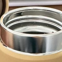 虎牌米黄色保温杯，轻便又保温