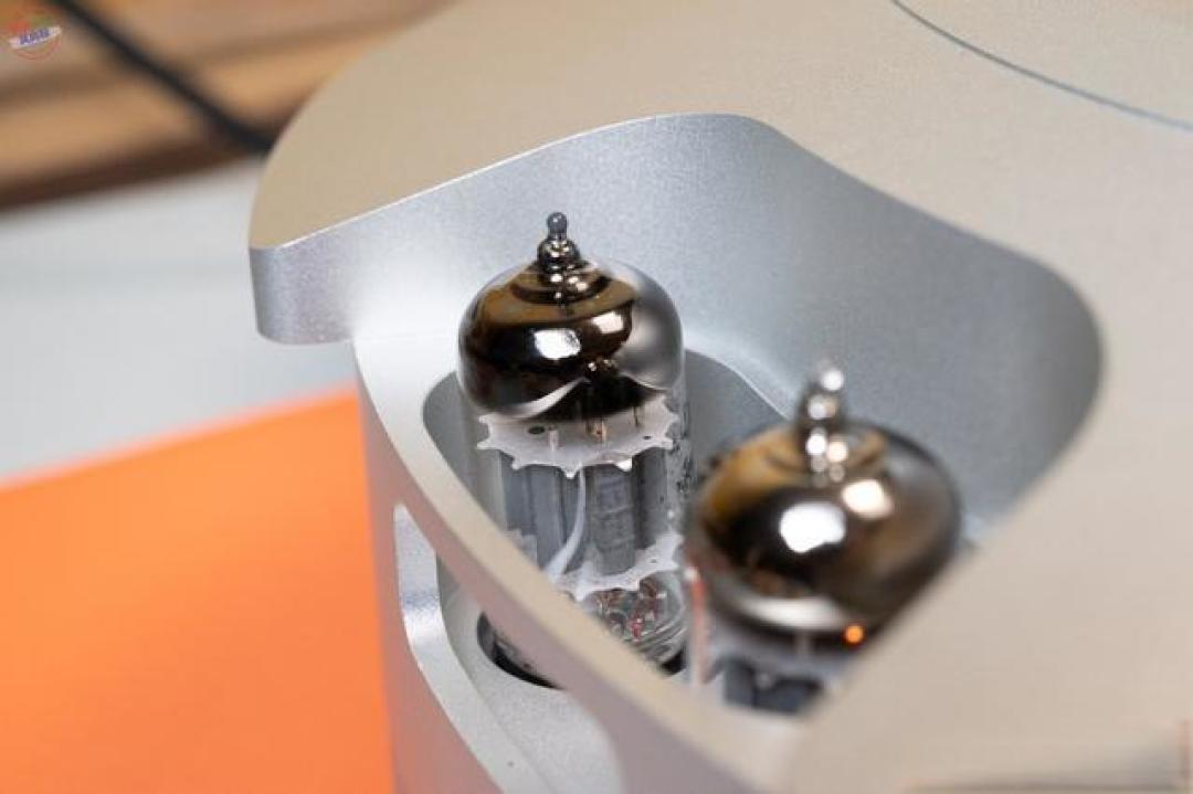 国产HiFi巅峰之作!山灵CD-T35如何用顶尖科技与艺术设计重塑音源新标杆