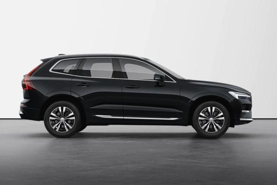 沃尔沃XC60智逸版和智远版怎么选?配置差异与性价比深度解析