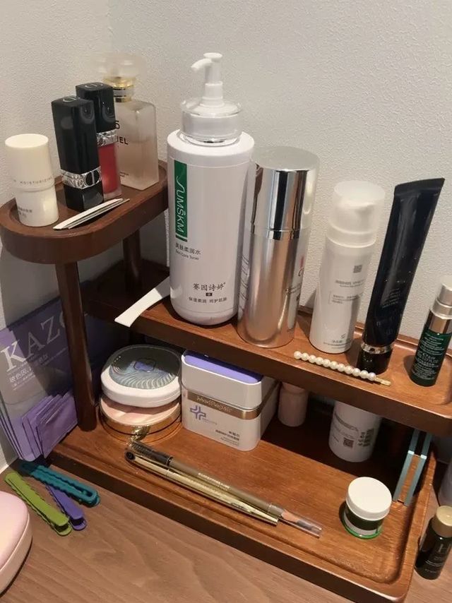 实木置物架，化妆品收纳新宠