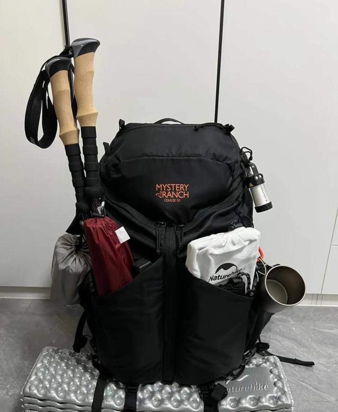 三款热门登山包实测对比:选对背包的五大避坑指南与专业建议