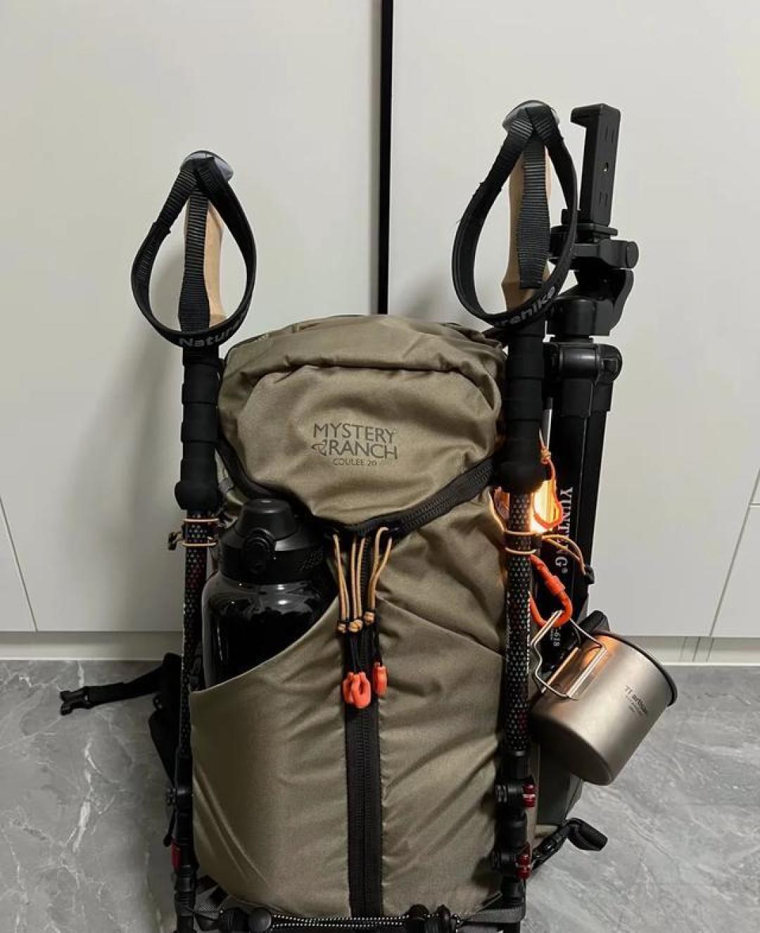 三款热门登山包实测对比:选对背包的五大避坑指南与专业建议
