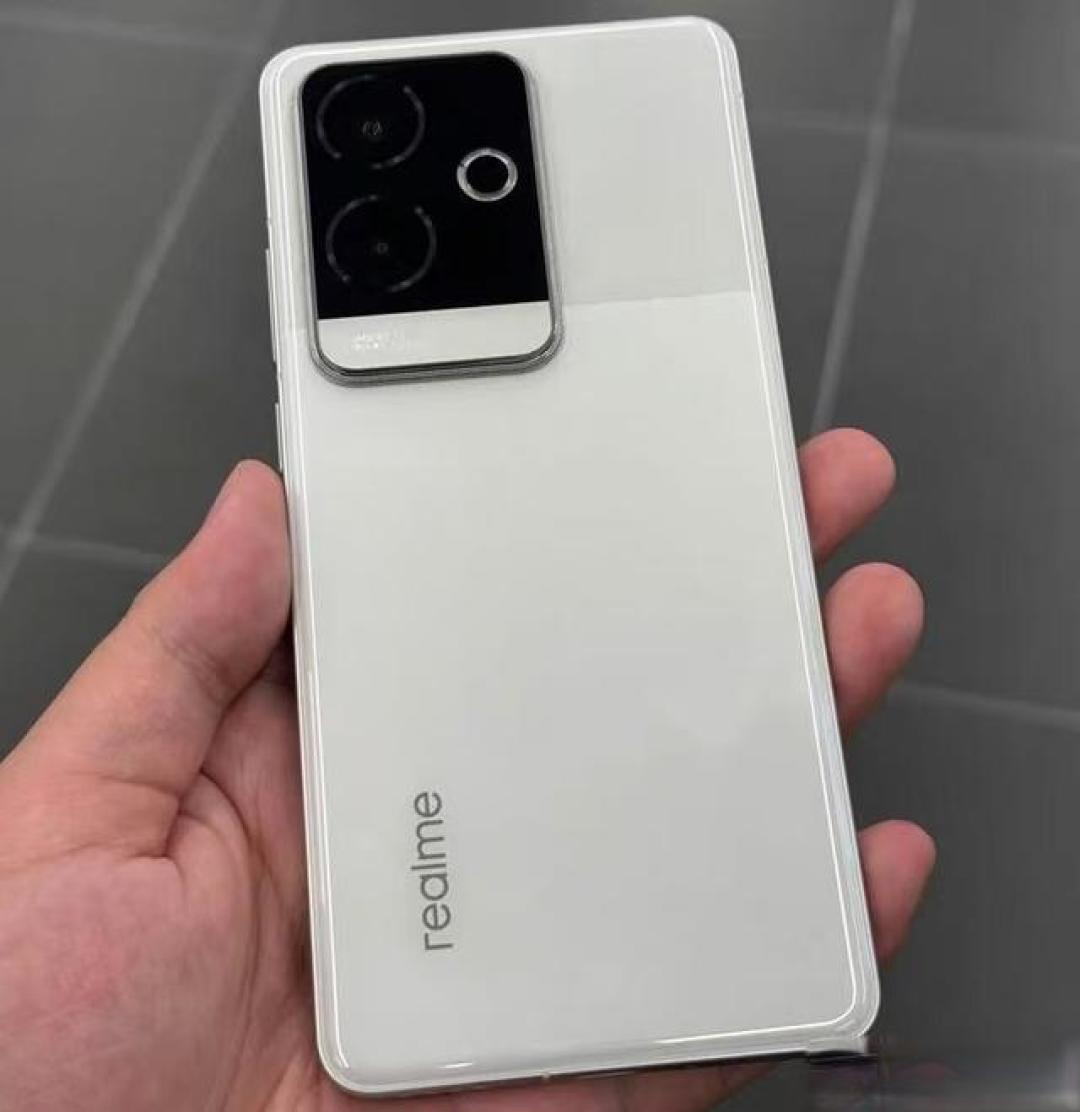 骁龙8Gen3旗舰跌至1292元,realme GT6暴击千元机市场!