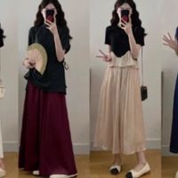 夏季女生连衣裙色彩搭配穿搭