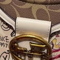 小熊涂鸦水桶包，超可爱哦！