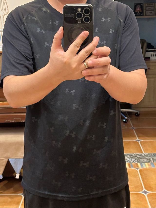 小小的试穿一下