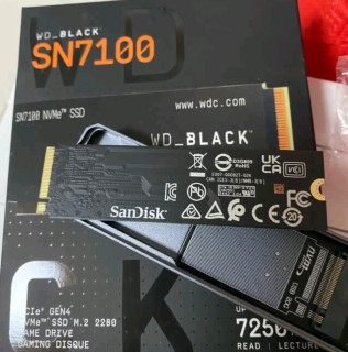 轻薄高速，WD_BLACK SN7100值得入手