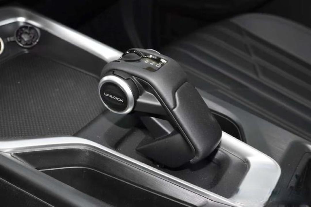 十万级黑武士方盒SUV横评:BJ30、iCAR V23、旅行者谁更值得买?