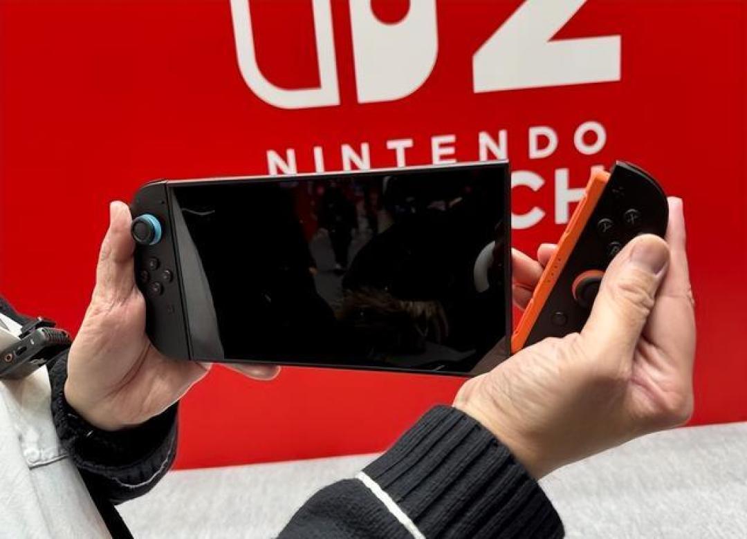 Switch2偷跑开箱震动游戏圈:俄罗斯玩家的走私狂欢与任天堂防盗攻防战