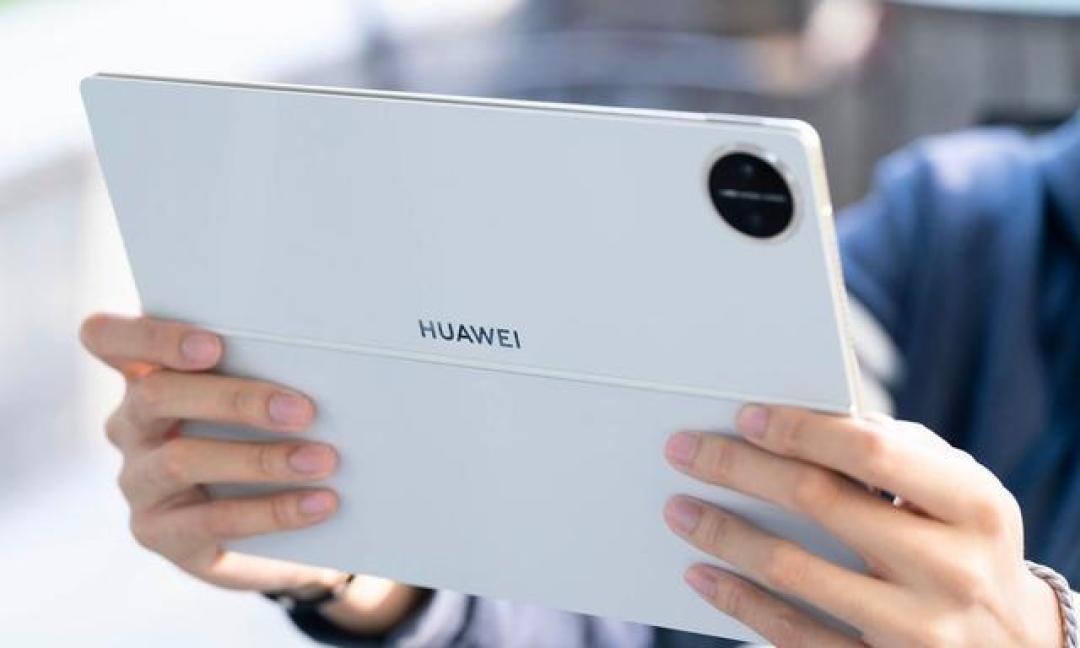 华为MatePad Pro柔光屏实测:抗反光商务利器能否撼动iPad专业生态?