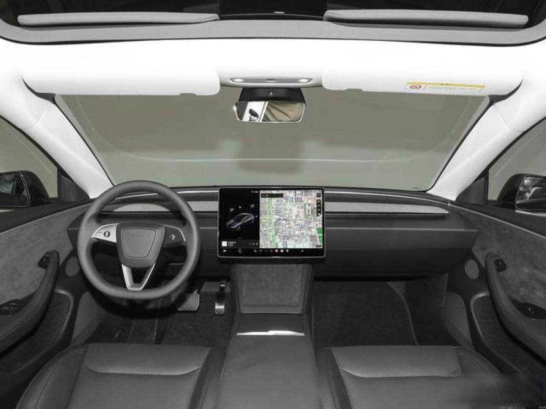 实测10000公里后的终极对决:小米SU7与特斯拉Model 3,谁才是科技控与极客党的本命座驾?
