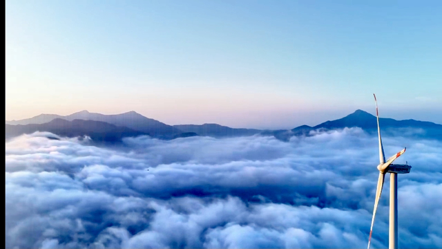穿梭云海之安徽岳西牛草山