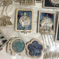 贵州文创：苗绣银饰“活”起来，非遗变身“潮玩”新宠！🌿