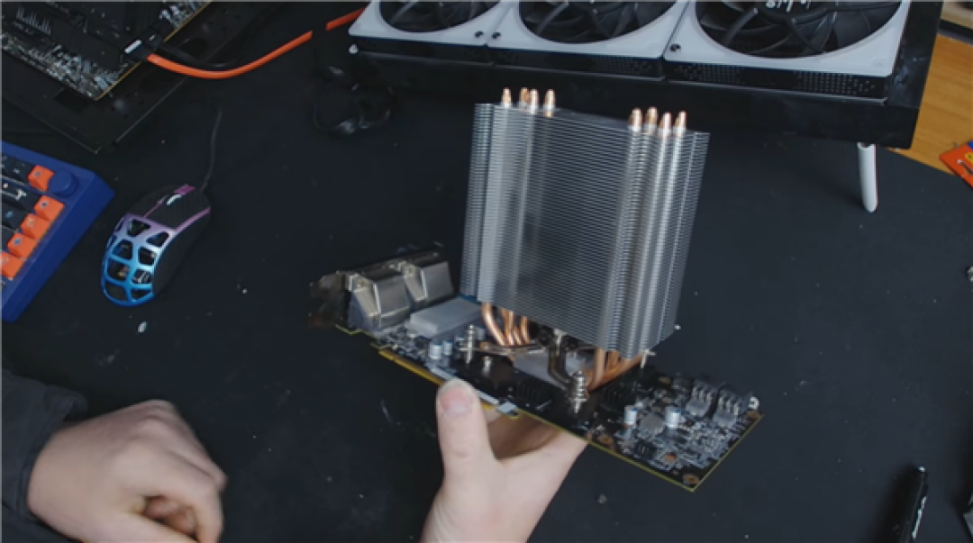 显卡装上CPU散热 GTX 960魔改成功:一举打破3DMark纪录!