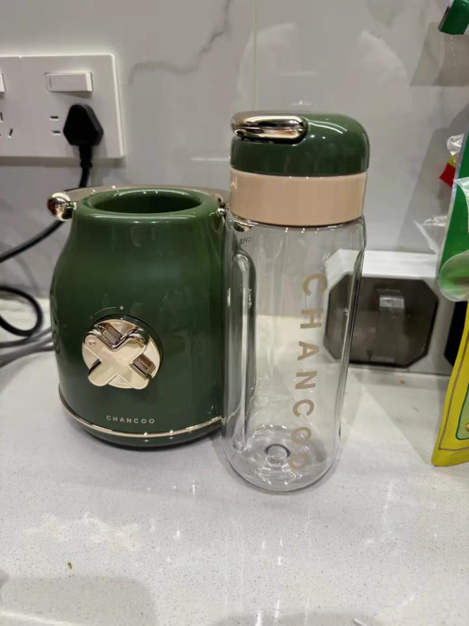 橙厨榨汁机