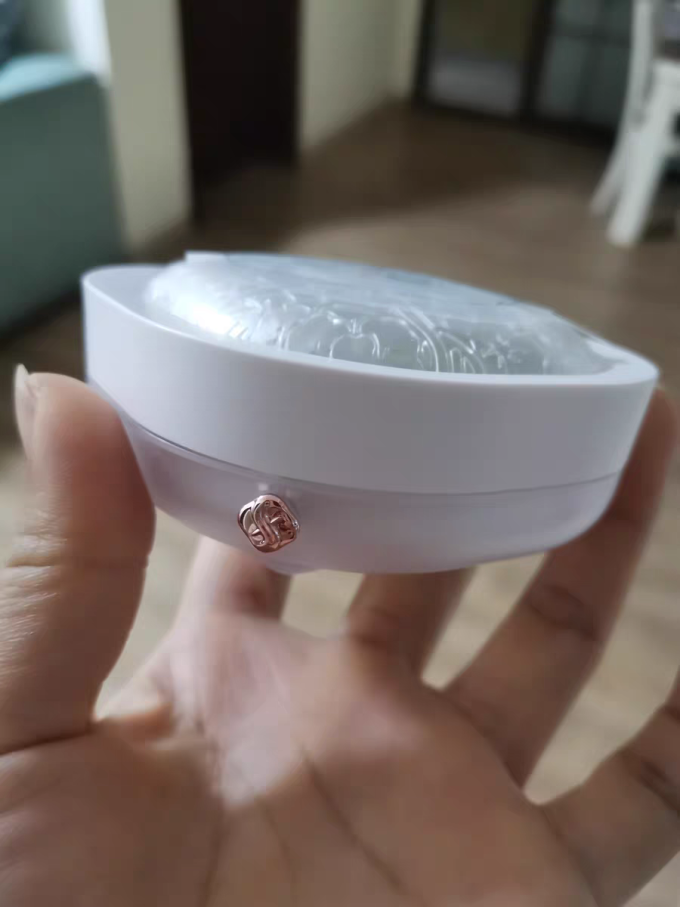 花西子定妆产品