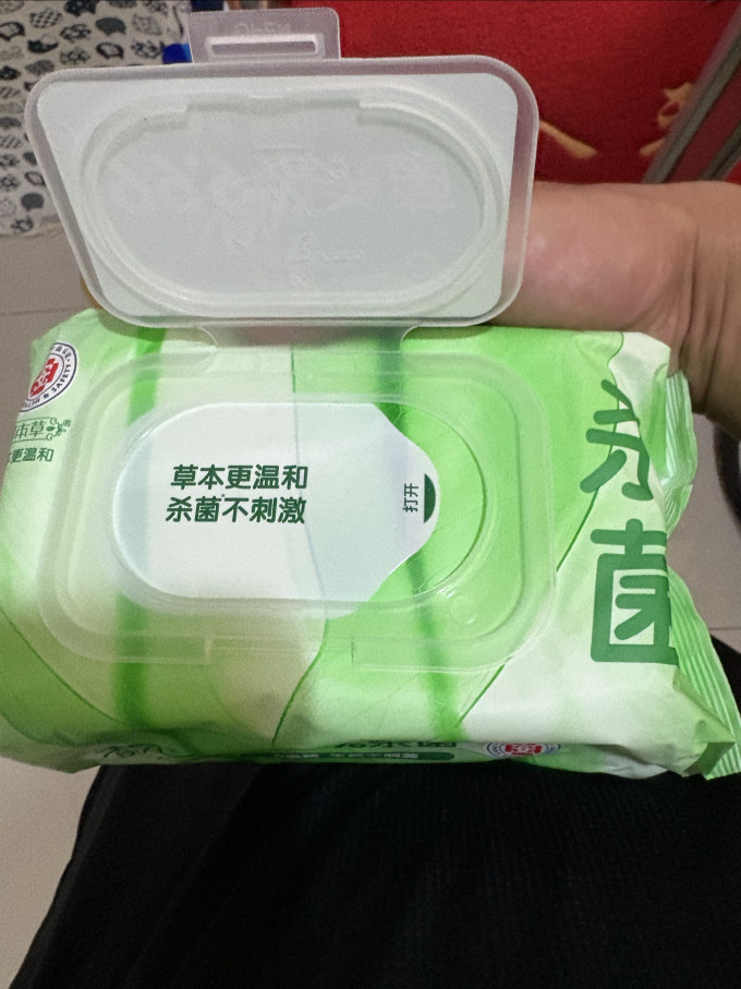 清风纸品湿巾