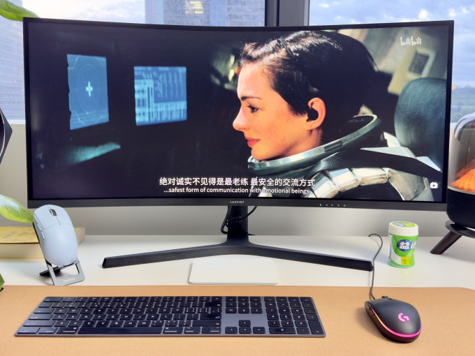 显示器