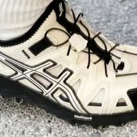 Asics Gel-Sonoma SE 溯溪鞋：颜值实力兼具的户外之选