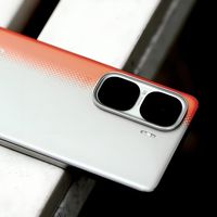 2000元手机怎么选？天玑9400+6100mAh，跌至2030元