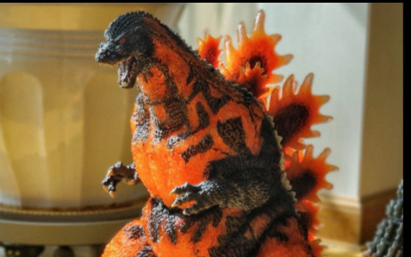 海洋堂红莲哥斯拉开箱，不尽人意的中庸之作