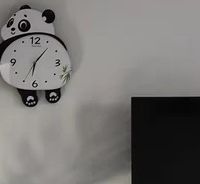 静音设计的可爱熊猫挂钟