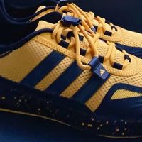Adidas ROAMBOAT 跑步鞋：“水陆两栖” 之选，夏日户外潮流