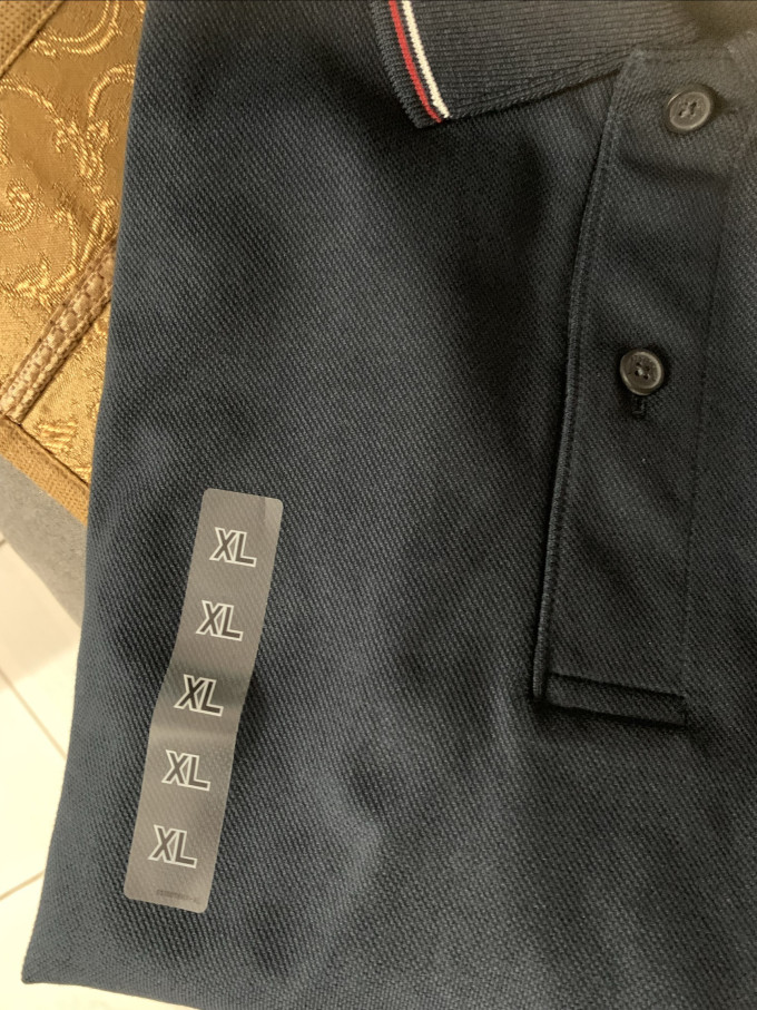 优衣库男士POLO衫