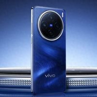vivo X200S：直屏旗舰再进化