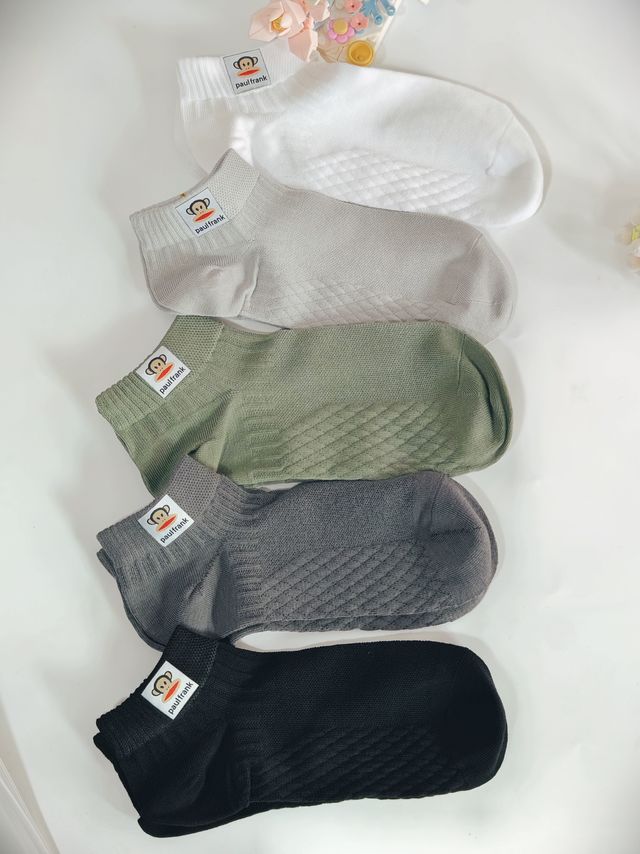 绝对超值，9元秒杀5双大嘴猴纯棉袜子，绝对值得入手，不要错过