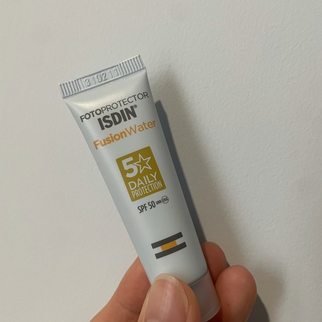 便宜有没有好货？10几块的防晒霜敢不敢买？