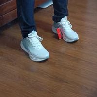 清风入履，轻盈如翼：特步氢风7