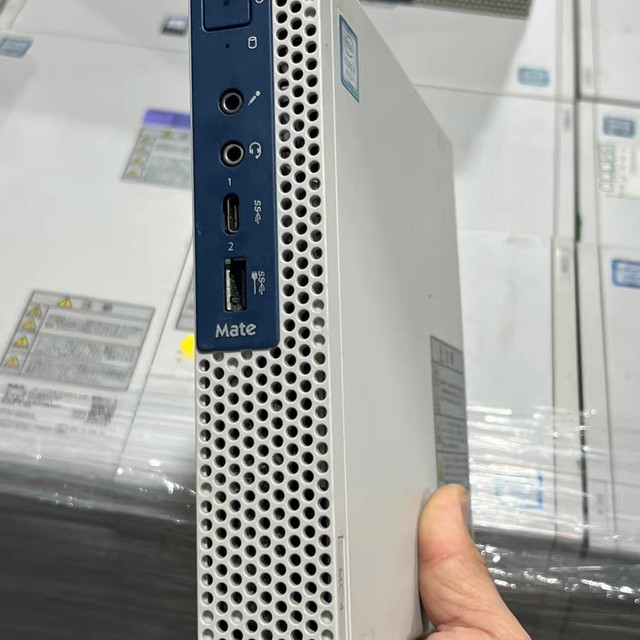 比“洋垃圾”笔记本可香多了，200多元就可以拥有8代处理器小主机