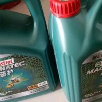 嘉实多（Castrol）磁护智E版全合成机油：5W-40 SP级，
