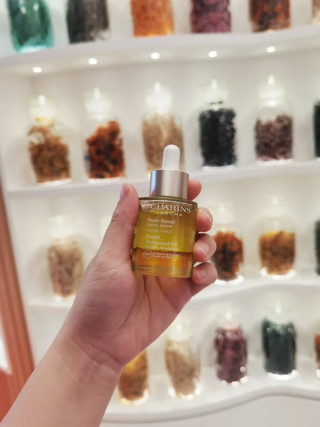 娇韵诗三檀面部护理油😍